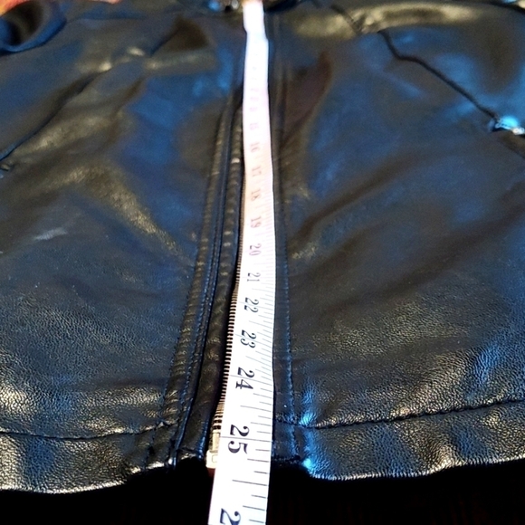 A.N.A. vegan leather  🖤 black moto jacket sz. Small - Picture 3 of 10